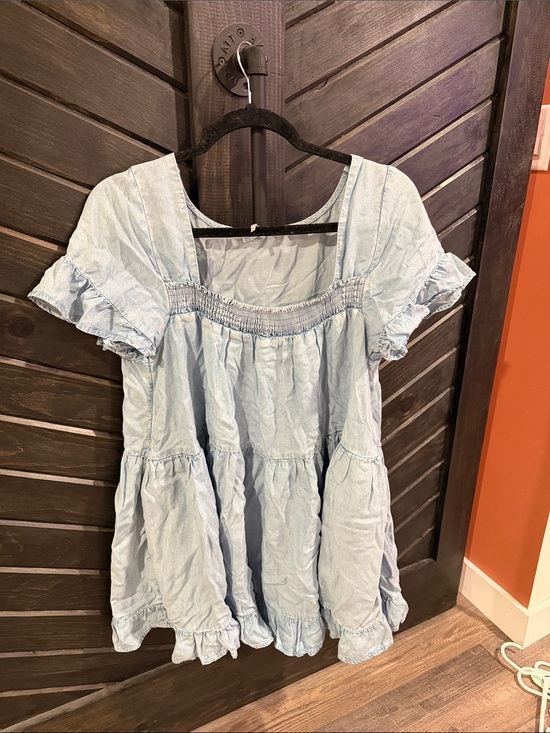 Free People Tops - Free People Light Blue Tiered Peasant Tunic